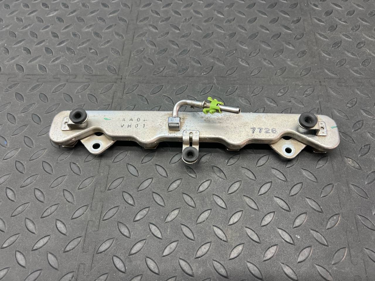 Рампа топливная Honda Civic/8 2005-2012