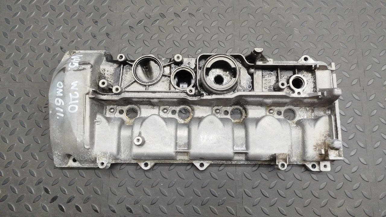 Крышка клапанная Mercedes E/W210 1995-2003