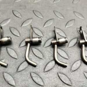 Форсунка масляная Opel Zafira/B 2005-2014