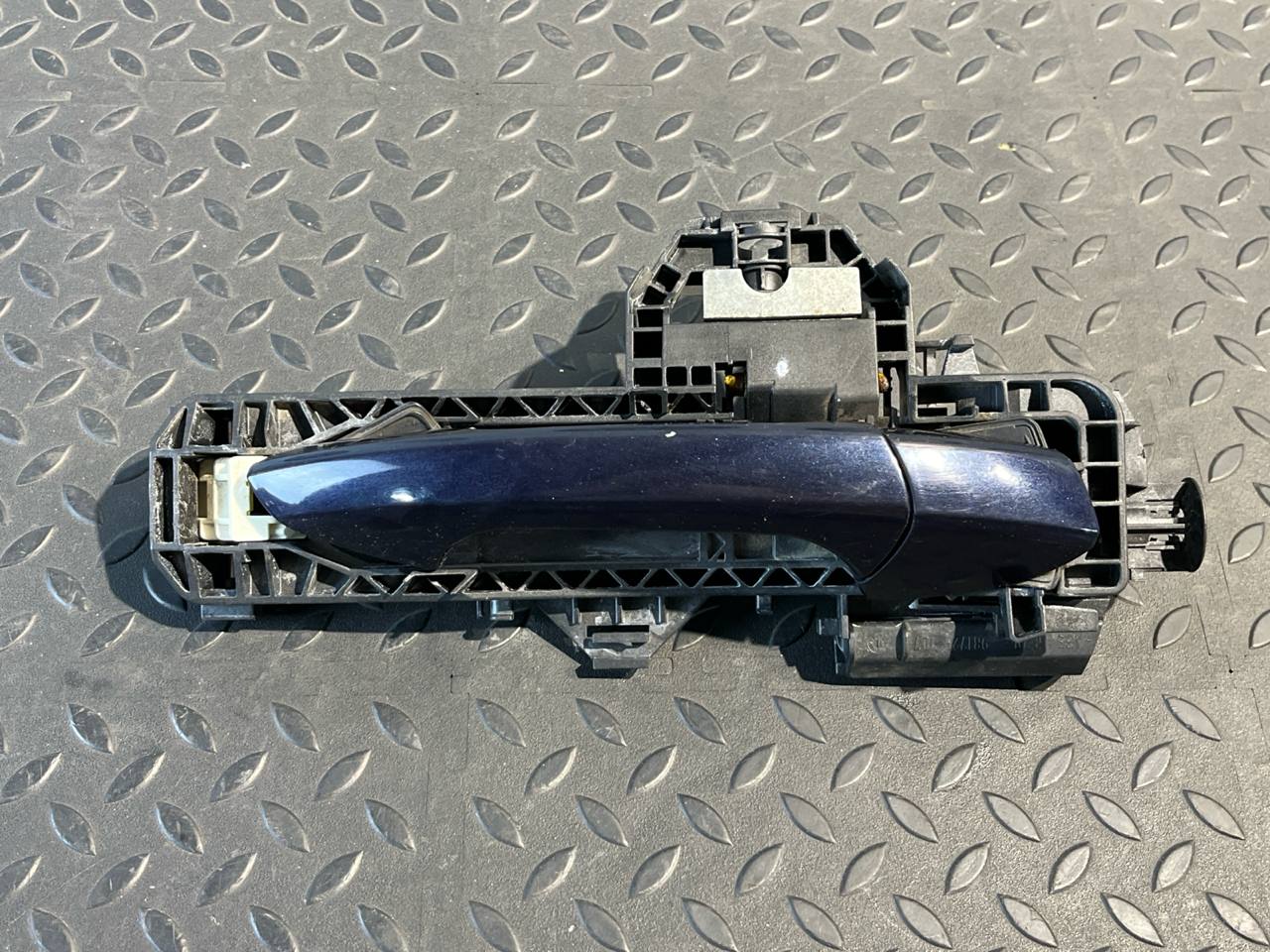 Ручка двери задняя правая Mercedes C/W204 2006-2015