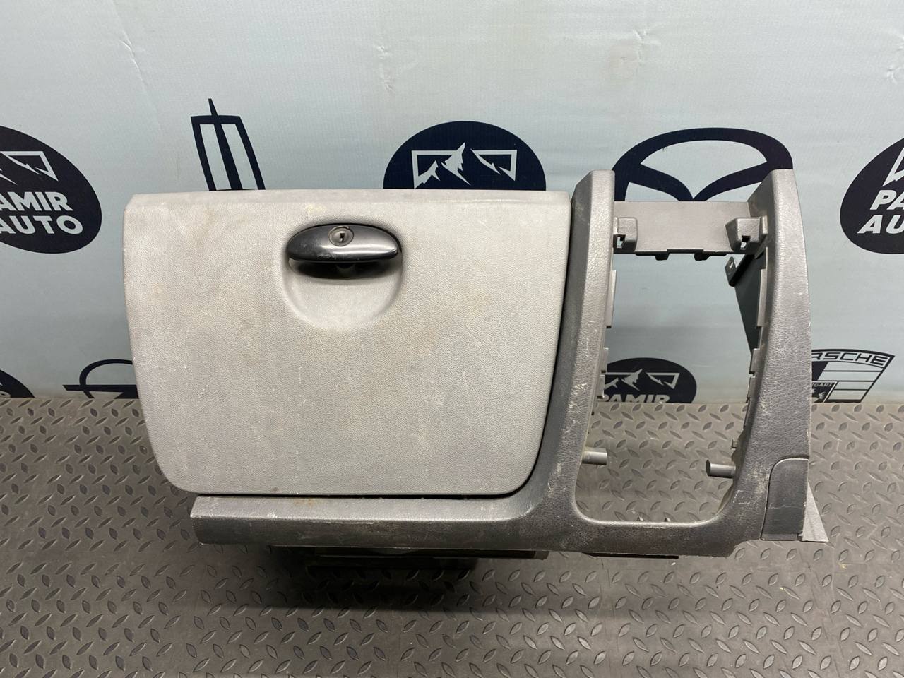 Бардачок Peugeot Expert/2 2007-2016