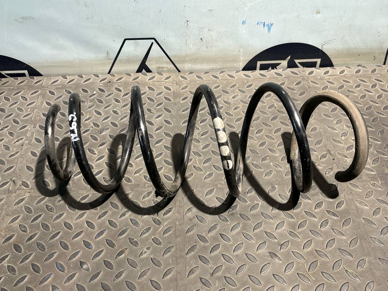 Пружина передняя Mercedes B/W245 2005-2011