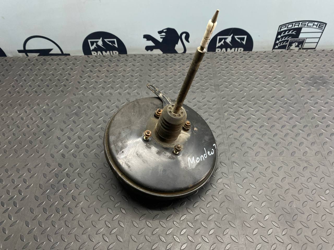 Усилитель тормозов вакуумный Ford Mondeo/3 2000-2007