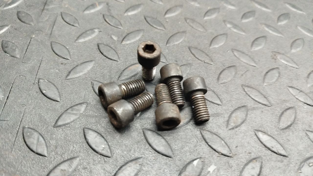 Болт корзины сцепления Opel Zafira/B 2005-2014