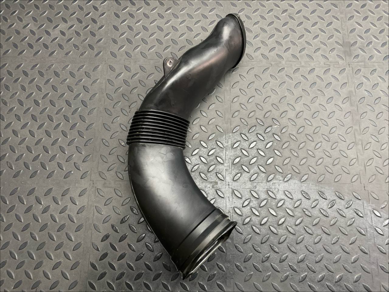 Воздуховод отопителя левый Ford Transit 2000-2006