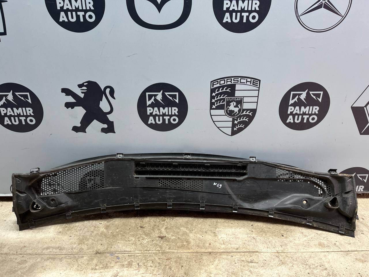 Решетка под лобовое стекло (Жабо) Mercedes B/W245 2005-2011