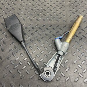 Ответная часть ремня безопасности передняя Renault Scenic/2 2003-2009