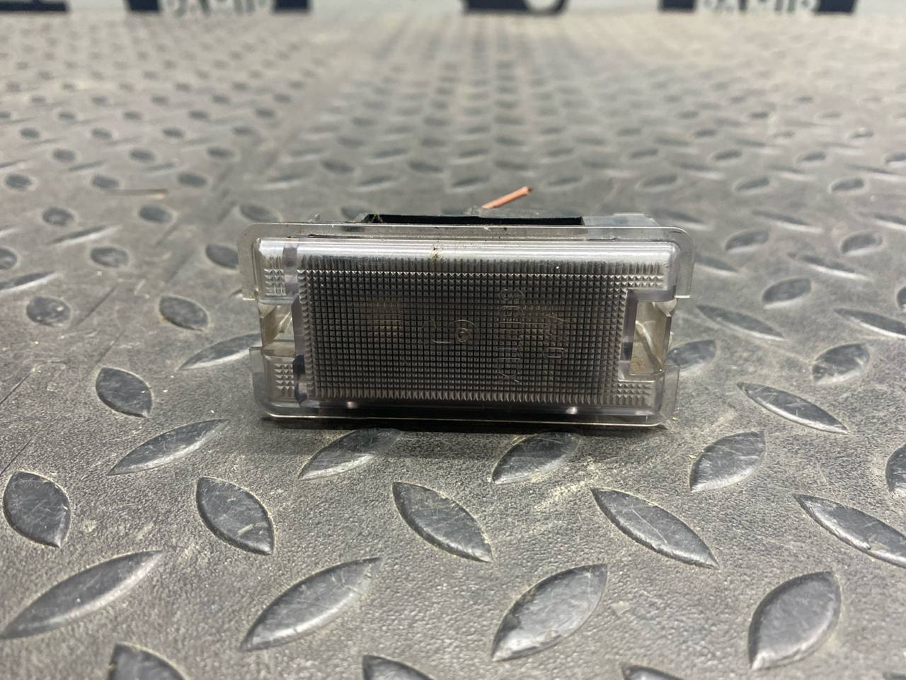 Плафон салонный Renault Scenic/2 2003-2009