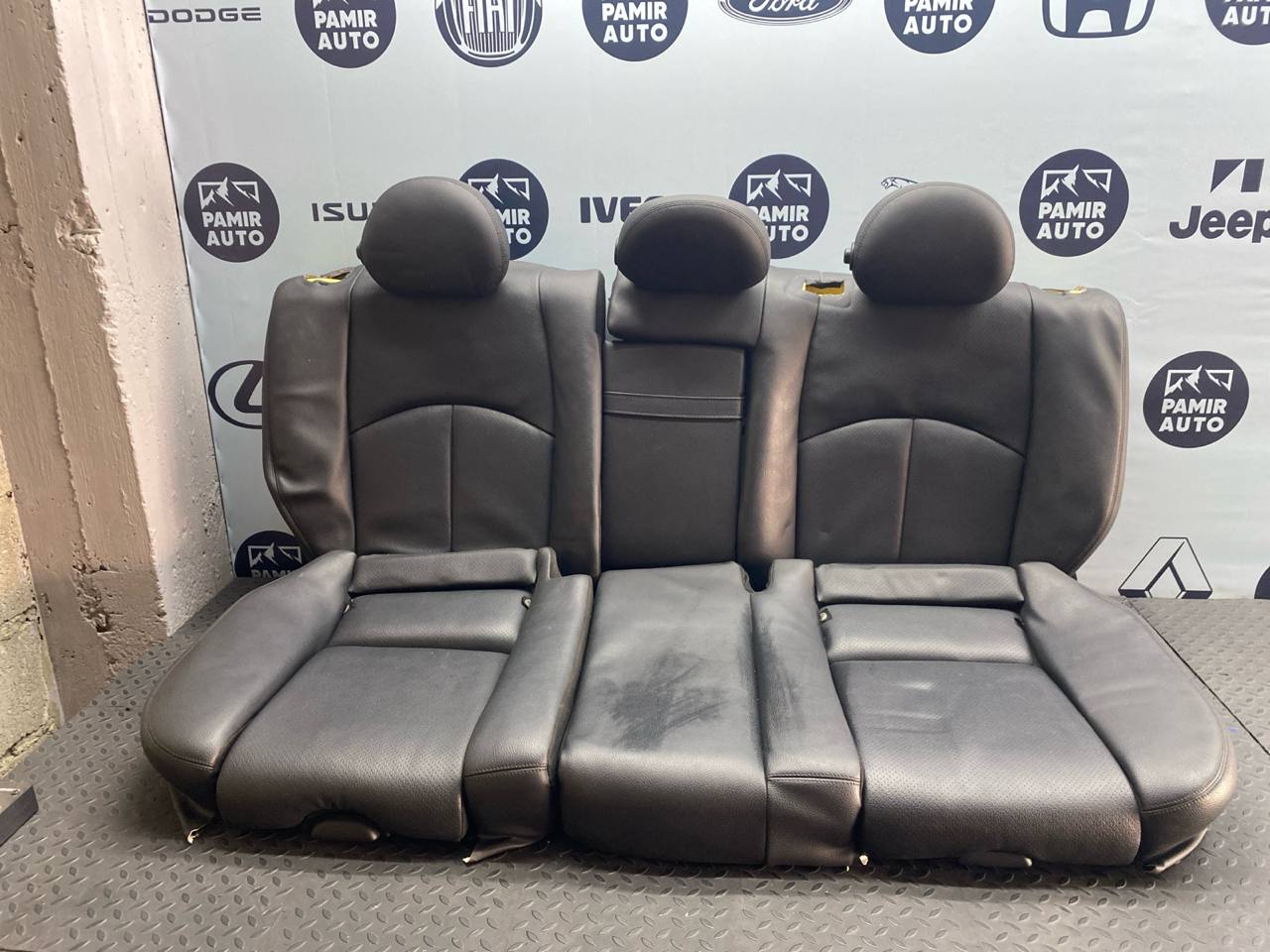 Сиденья задние Mercedes E/W211 2002-2009