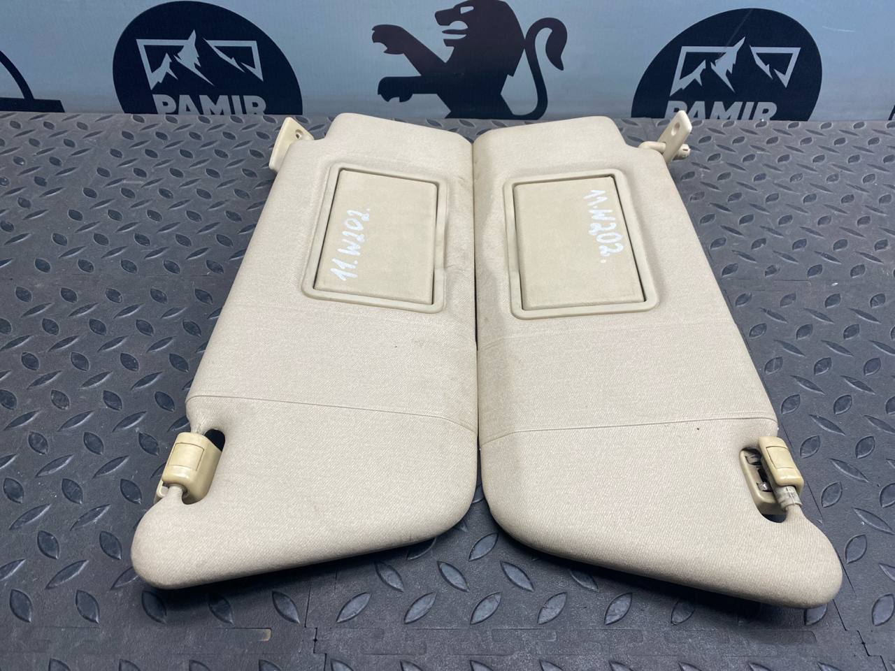 Козырек солнцезащитный Mercedes C/W202 1993-2001