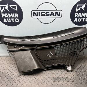 Решетка под лобовое стекло (Жабо) левая Mercedes E/W210 1995-2003