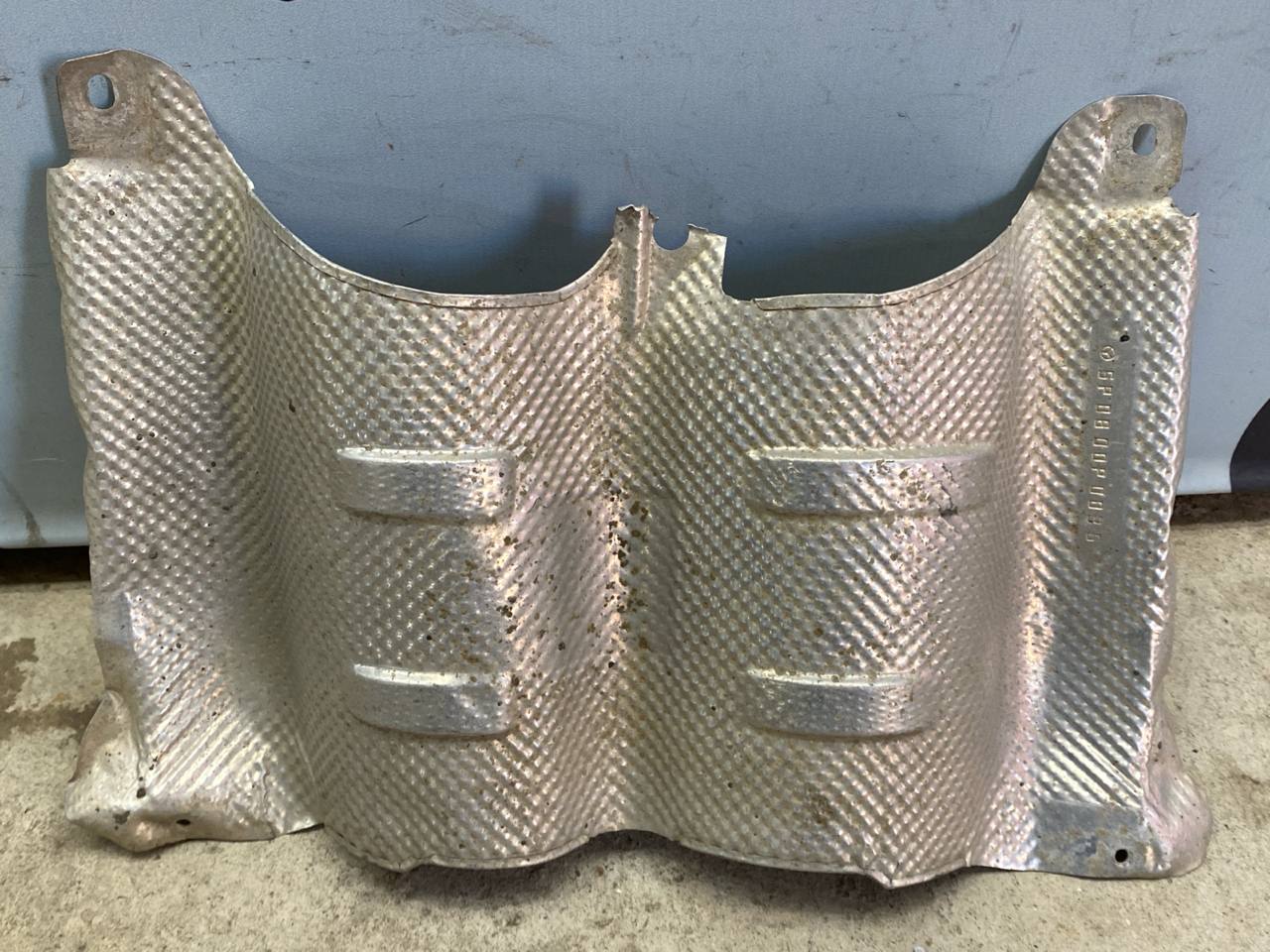 Экран тепловой Mercedes E/W211 2002-2009