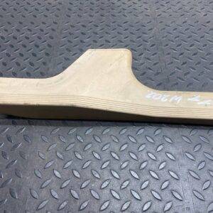 Накладка порога задняя правая Mercedes C/W202 1993-2001