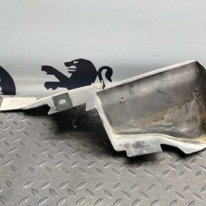 Воздуховод радиатора правый Ford Focus/2 2004-2011