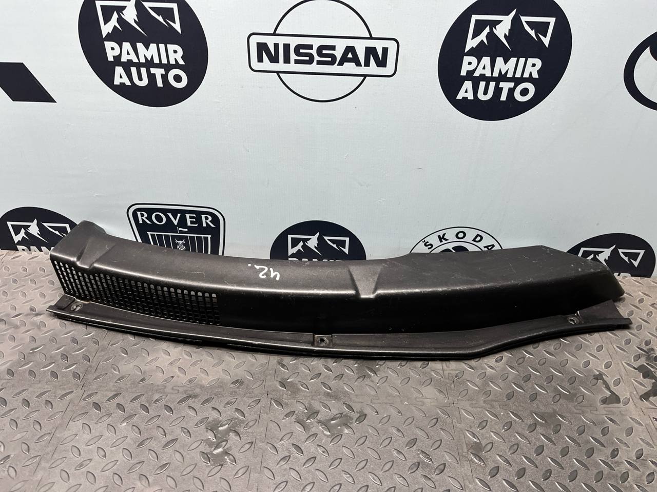 Решетка под лобовое стекло (Жабо) Renault Scenic/2 2003-2009