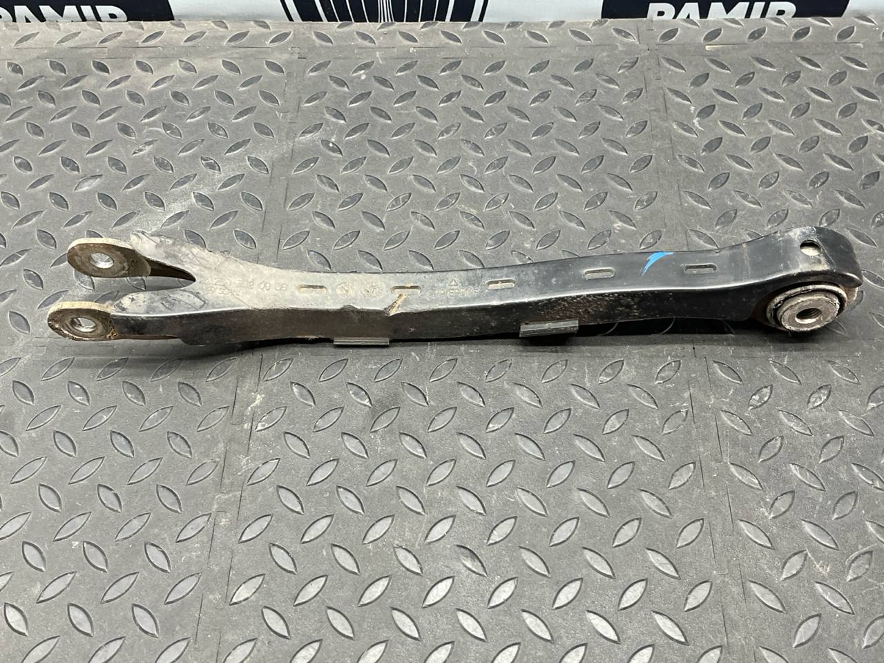 Рычаг задний Mercedes E/W211 2002-2009