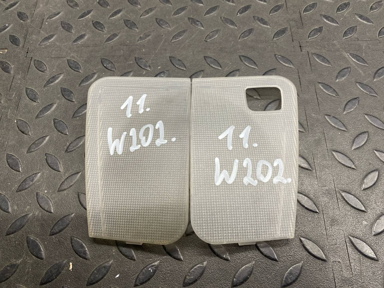 Плафон салонный Mercedes C/W202 1993-2001