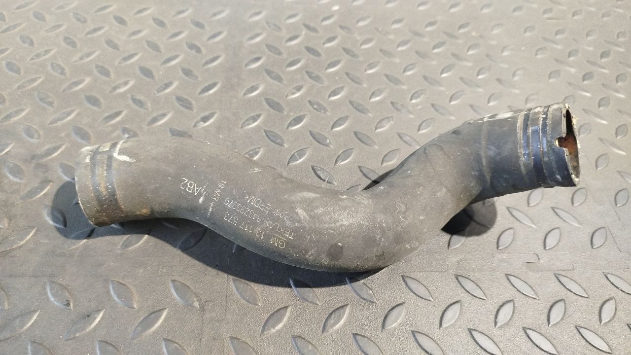 Патрубок ОЖ Opel Zafira/B 2005-2014