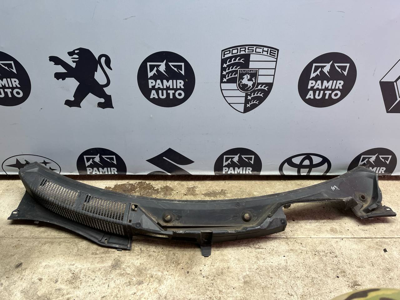 Решетка под лобовое стекло (Жабо) Renault Scenic/2 2003-2009