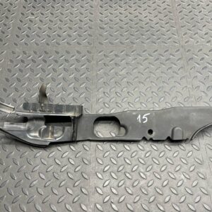 Накладка крыла передняя левая Ford Focus/2 2004-2011