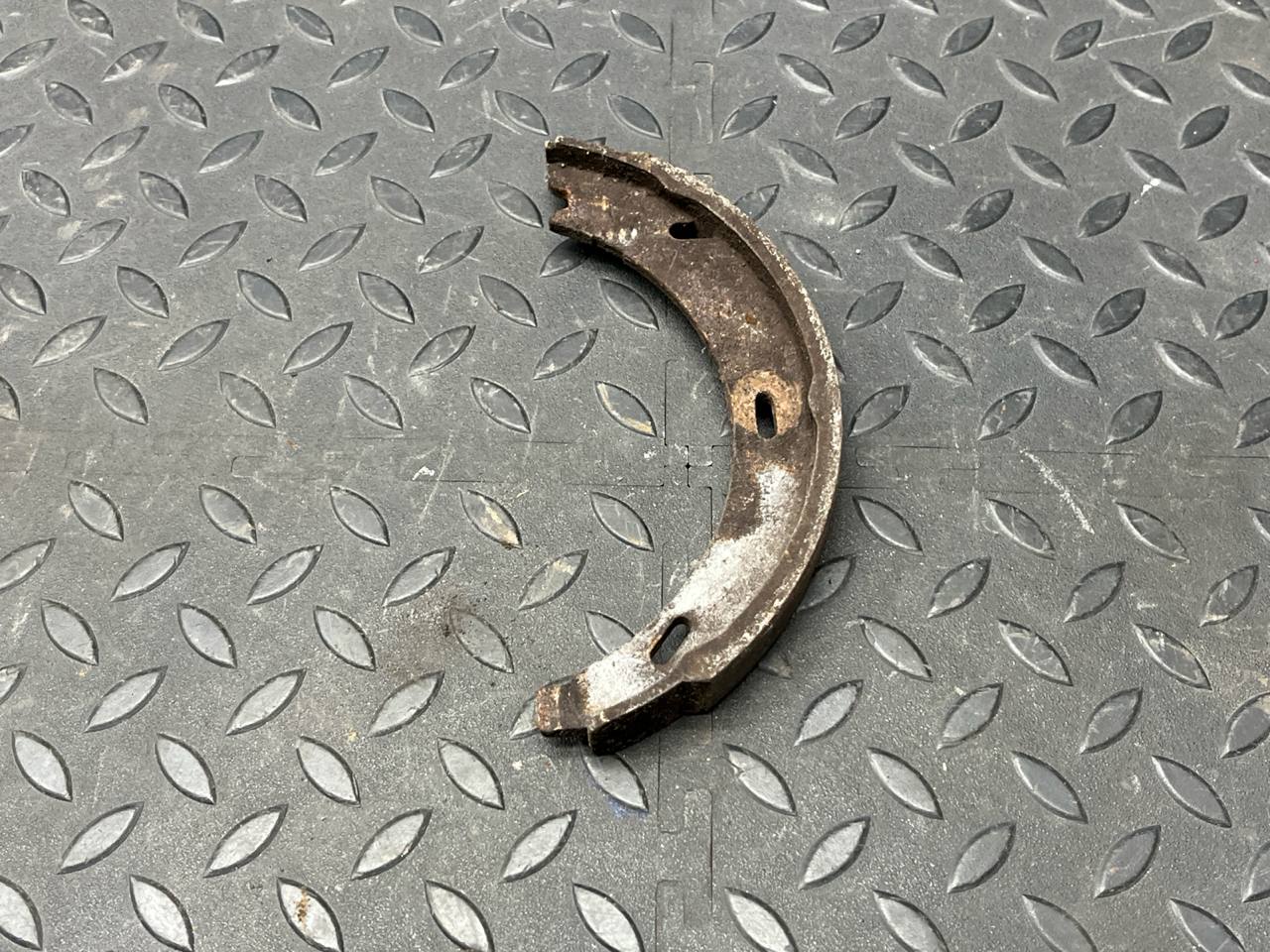 Колодки стояночного тормоза Mercedes B/W245 2005-2011