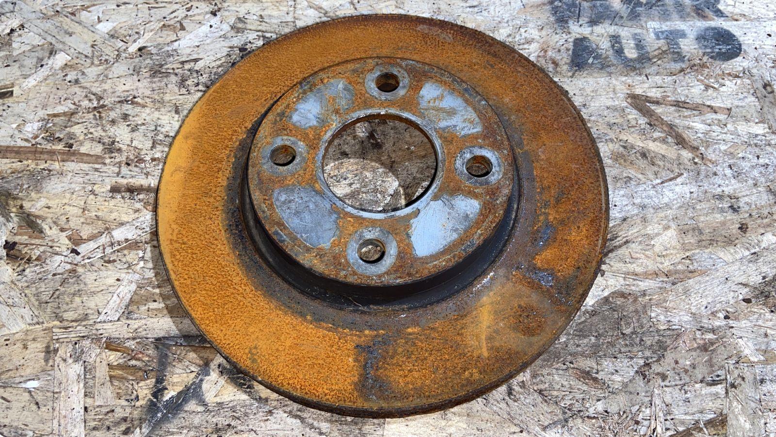 Диск тормозной передний Ford Focus 1998-2007