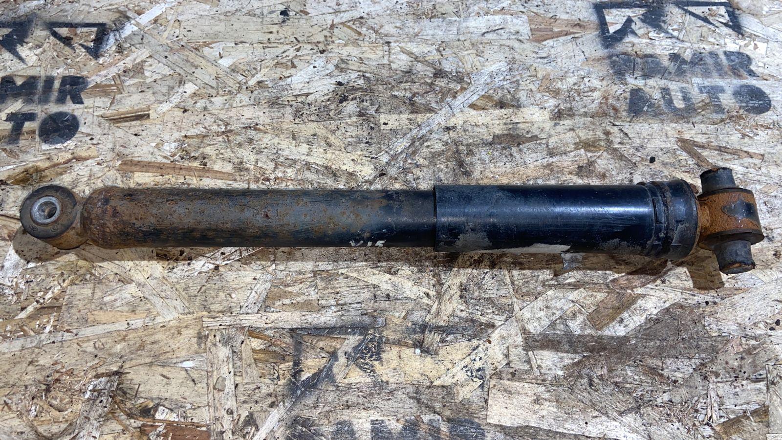 Амортизатор задний Ford Focus 1998-2007