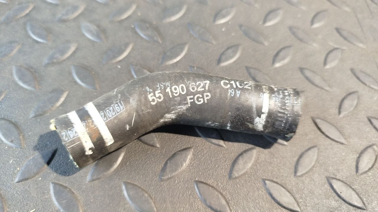 Патрубок ОЖ Opel Zafira/B 2005-2014