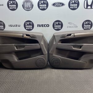 Обшивка двери передняя Opel Zafira/B 2005-2014