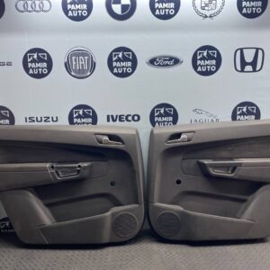 Обшивка двери задняя Opel Zafira/B 2005-2014