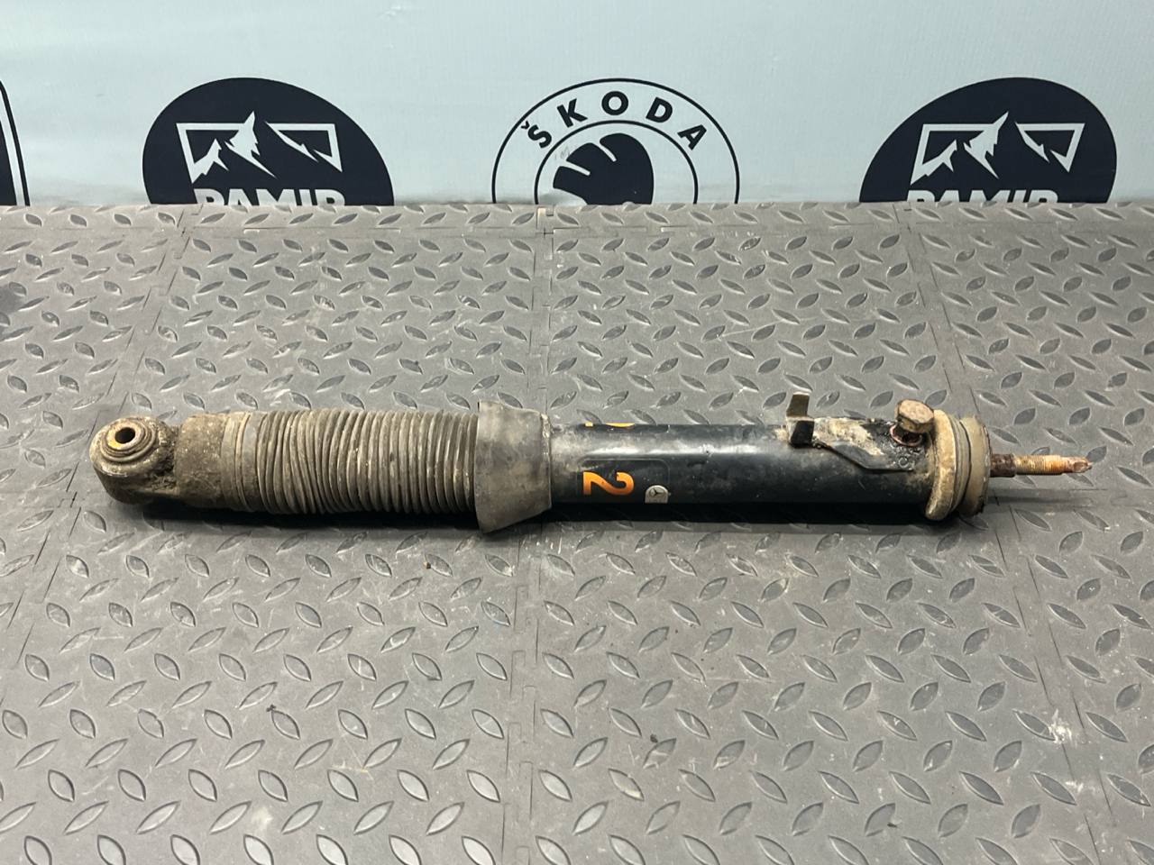 Амортизатор задний Mercedes C/W202 1993-2001