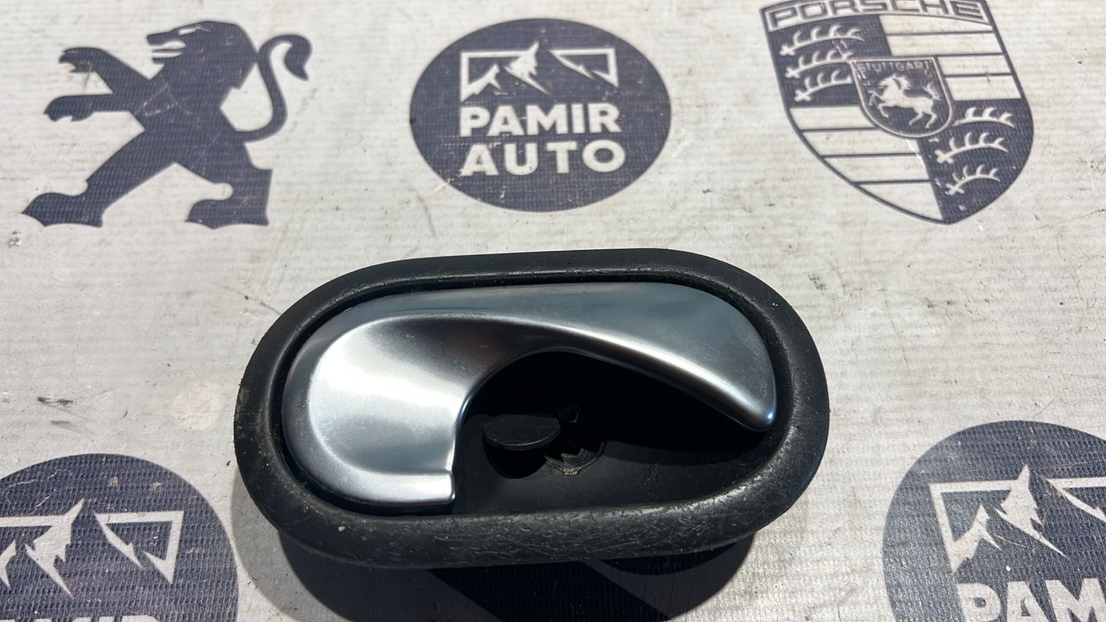 Ручка двери задняя правая Renault Megane/2 2002-2009