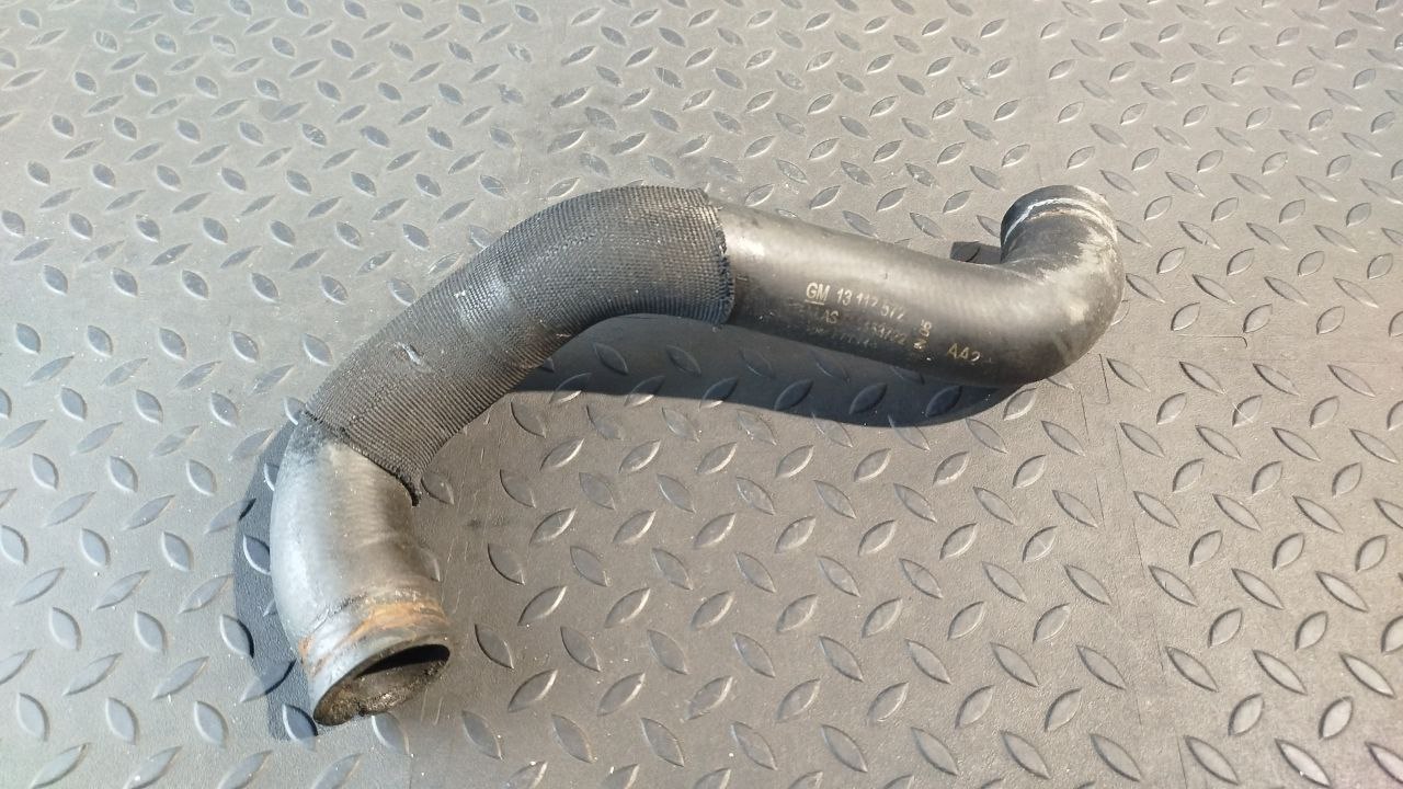 Патрубок ОЖ Opel Zafira/B 2005-2014