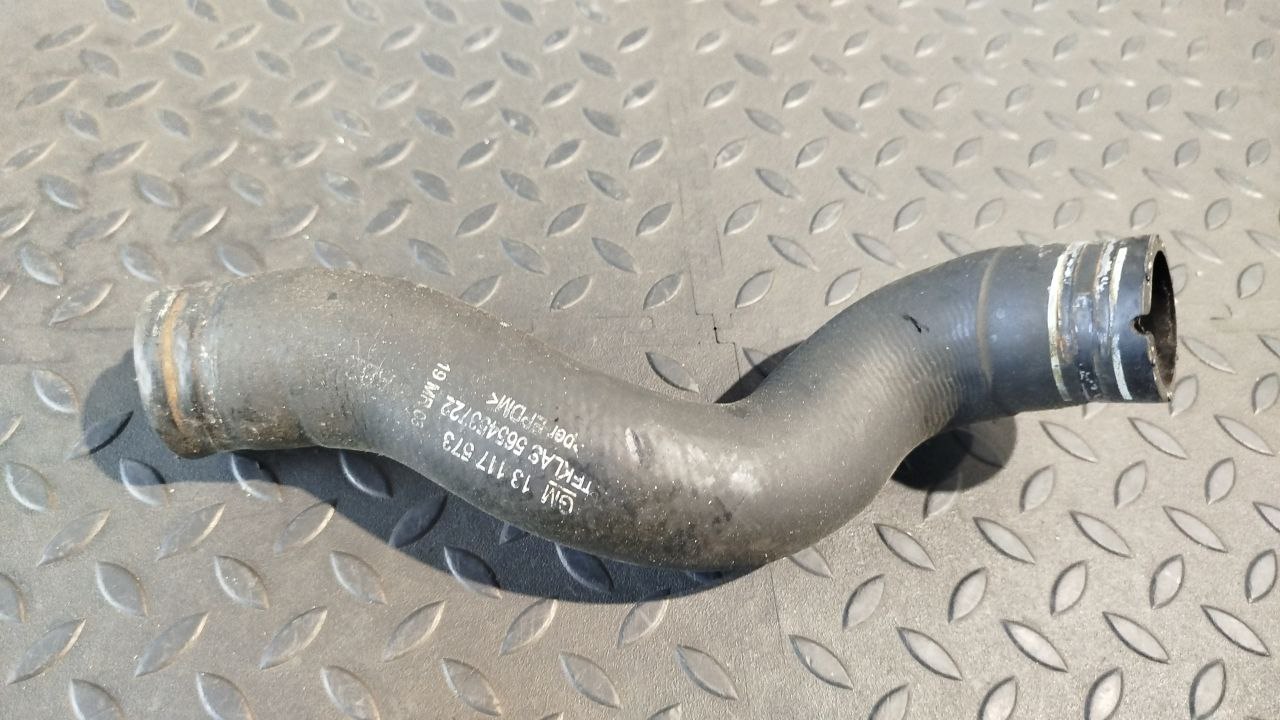 Патрубок ОЖ Opel Zafira/B 2005-2014