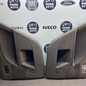 Обшивка двери задняя Ford Mondeo/3 2000-2007