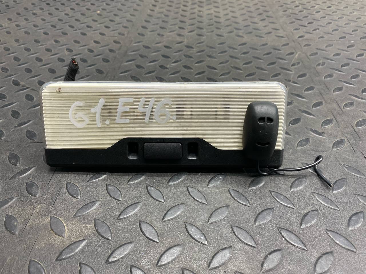 Плафон салонный BMW 3/E46 1998-2007