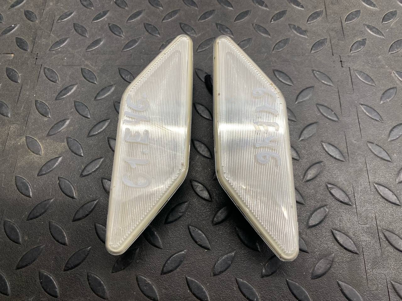 Плафон салонный BMW 3/E46 1998-2007