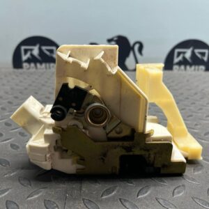 Замок двери задний правый Ford Mondeo/3 2000-2007