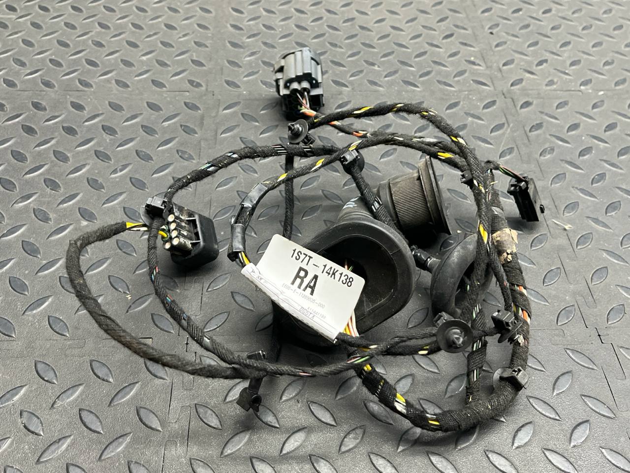 Проводка двери передняя правая Ford Mondeo/3 2000-2007