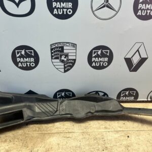 Решетка под лобовое стекло (Жабо) Mercedes C/W202 1993-2001