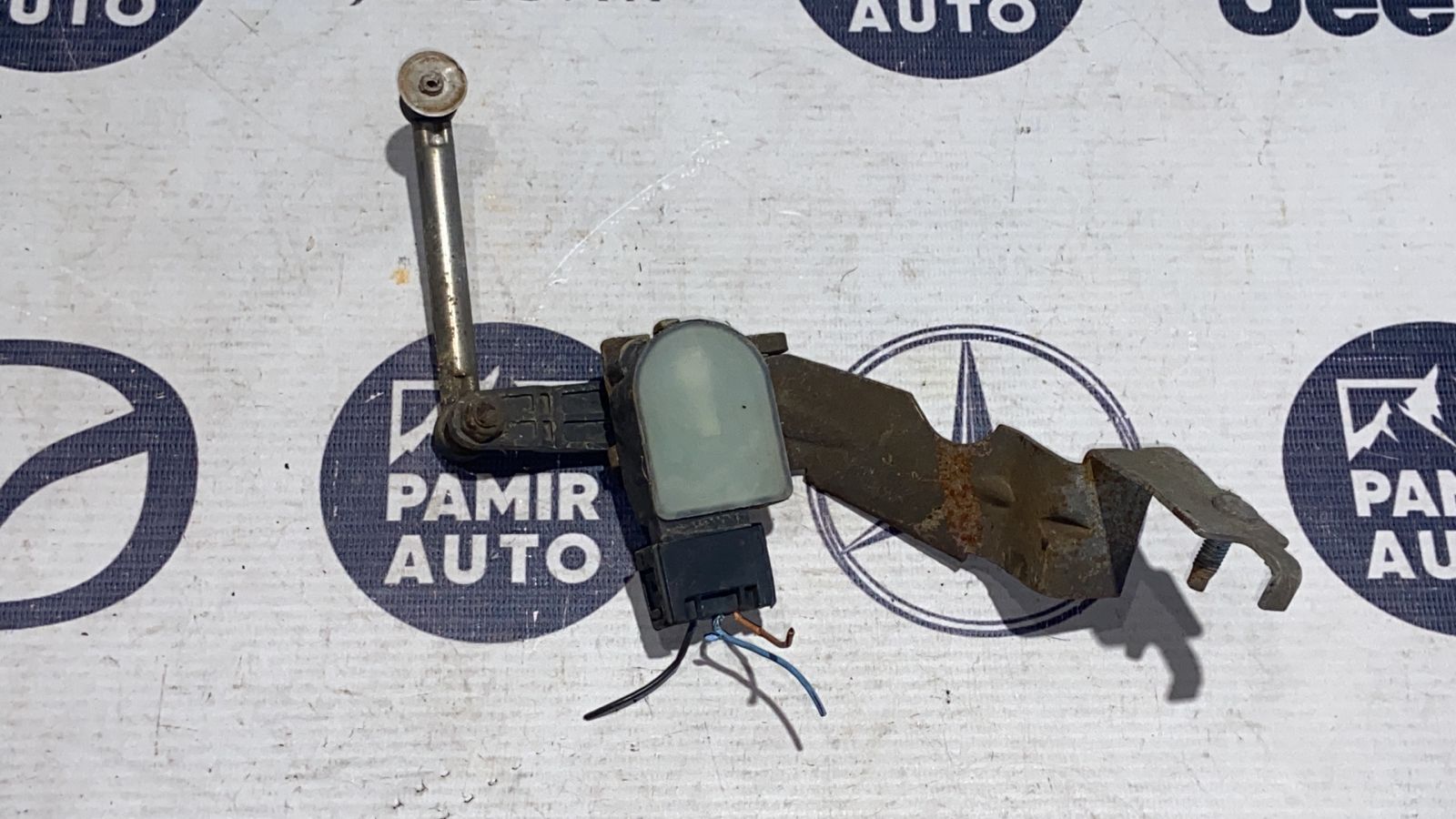 Датчик положения кузова Renault Scenic/2 2003-2009