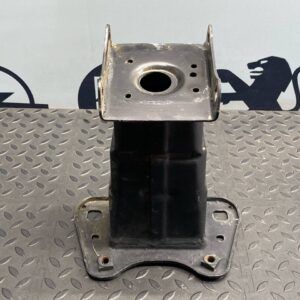 Кронштейн усилителя бампера передний левый Mercedes M/W164 2005-2011