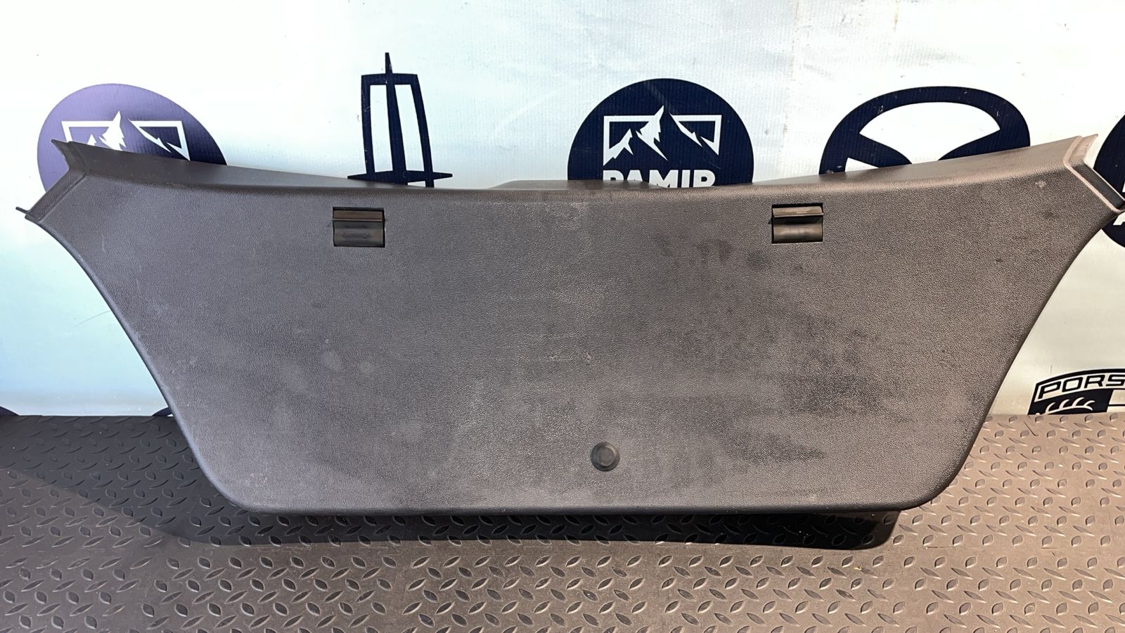 Обшивка двери багажника Opel Astra/H 2004-2014