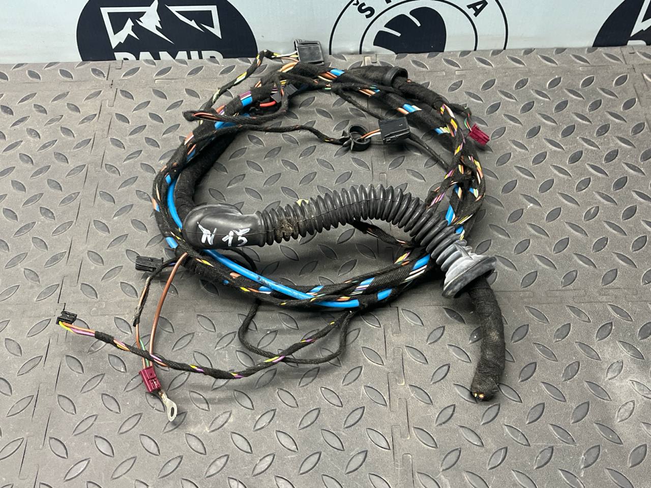 Проводка двери багажника Mercedes B/W245 2005-2011