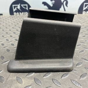 Накладка на сиденье передняя правая Mercedes B/W245 2005-2011