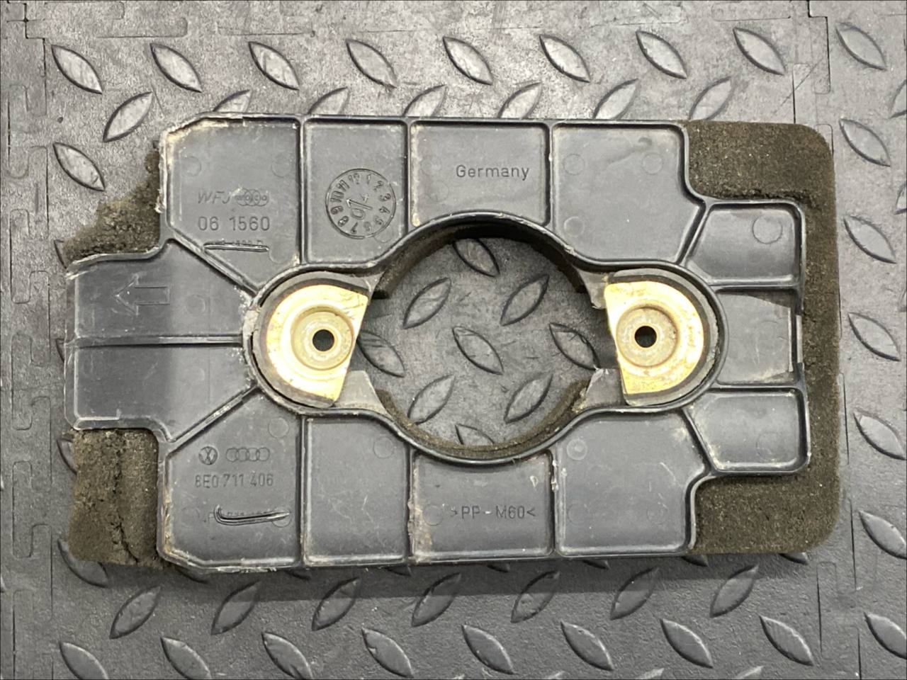 Накладка на кулису АКПП Audi A4/B6 2000-2006