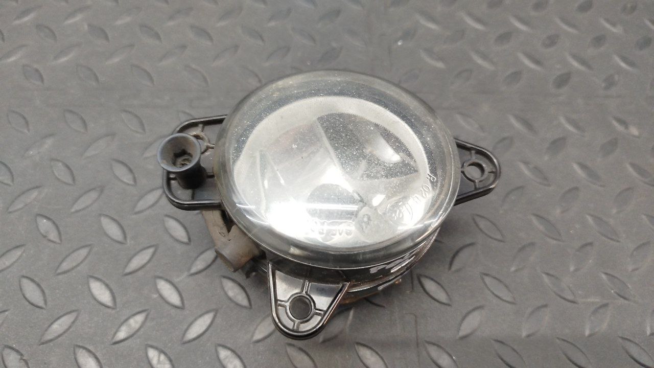 Фара противотуманная правая Volkswagen Polo/4 2001-2009