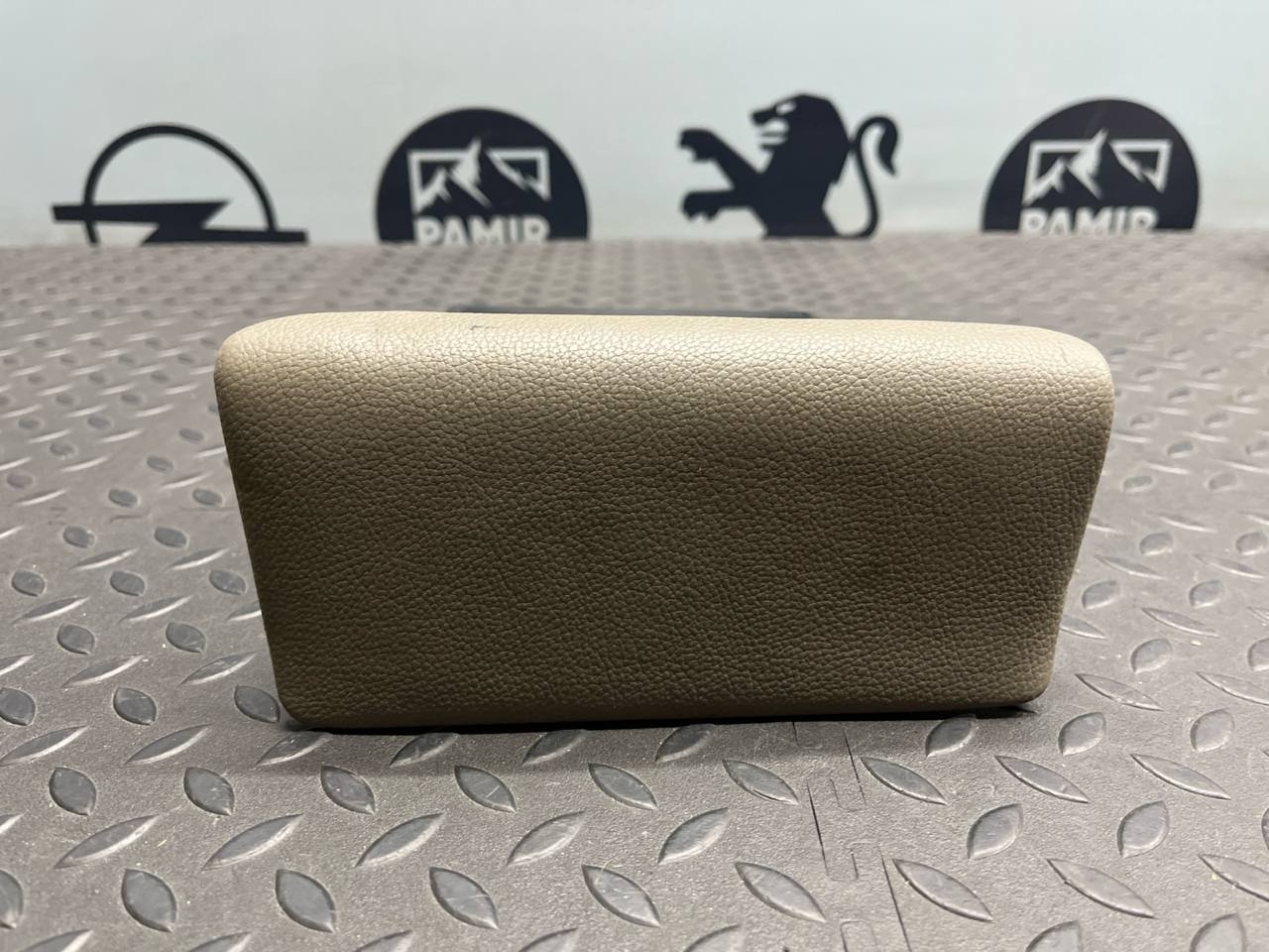 Бардачок Renault Scenic/2 2003-2009