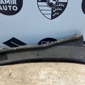 Решетка под лобовое стекло (Жабо) правая Ford Focus 1998-2007