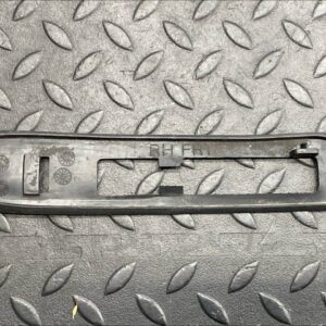 Уплотнитель рейлинга Mercedes M/W164 2005-2011